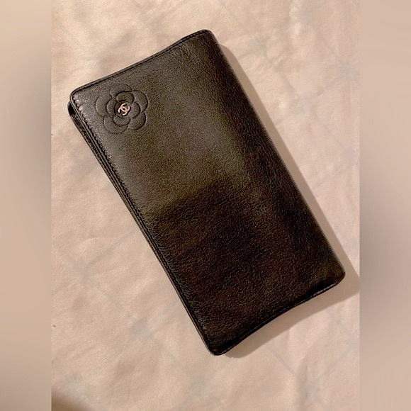 CHANEL long wallet bifold - Picture 5 of 11